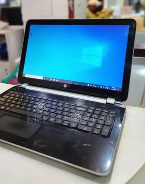 Photo - Laptop HP Pavilion 15 8GB AMD A10 HDD 1T