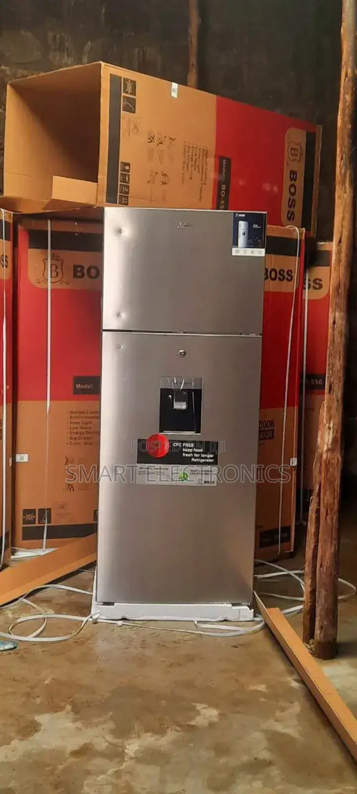 Boss Refrigerator 550l
