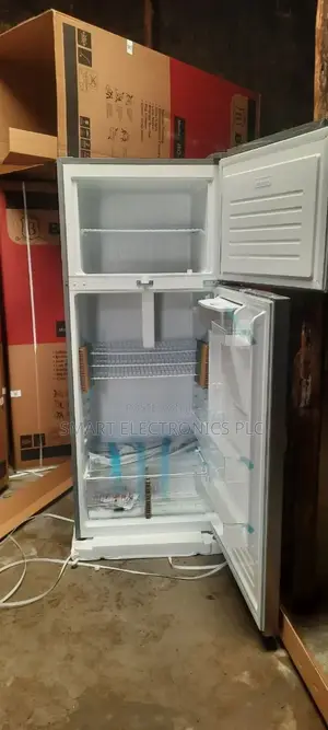 Boss Refrigerator 550l