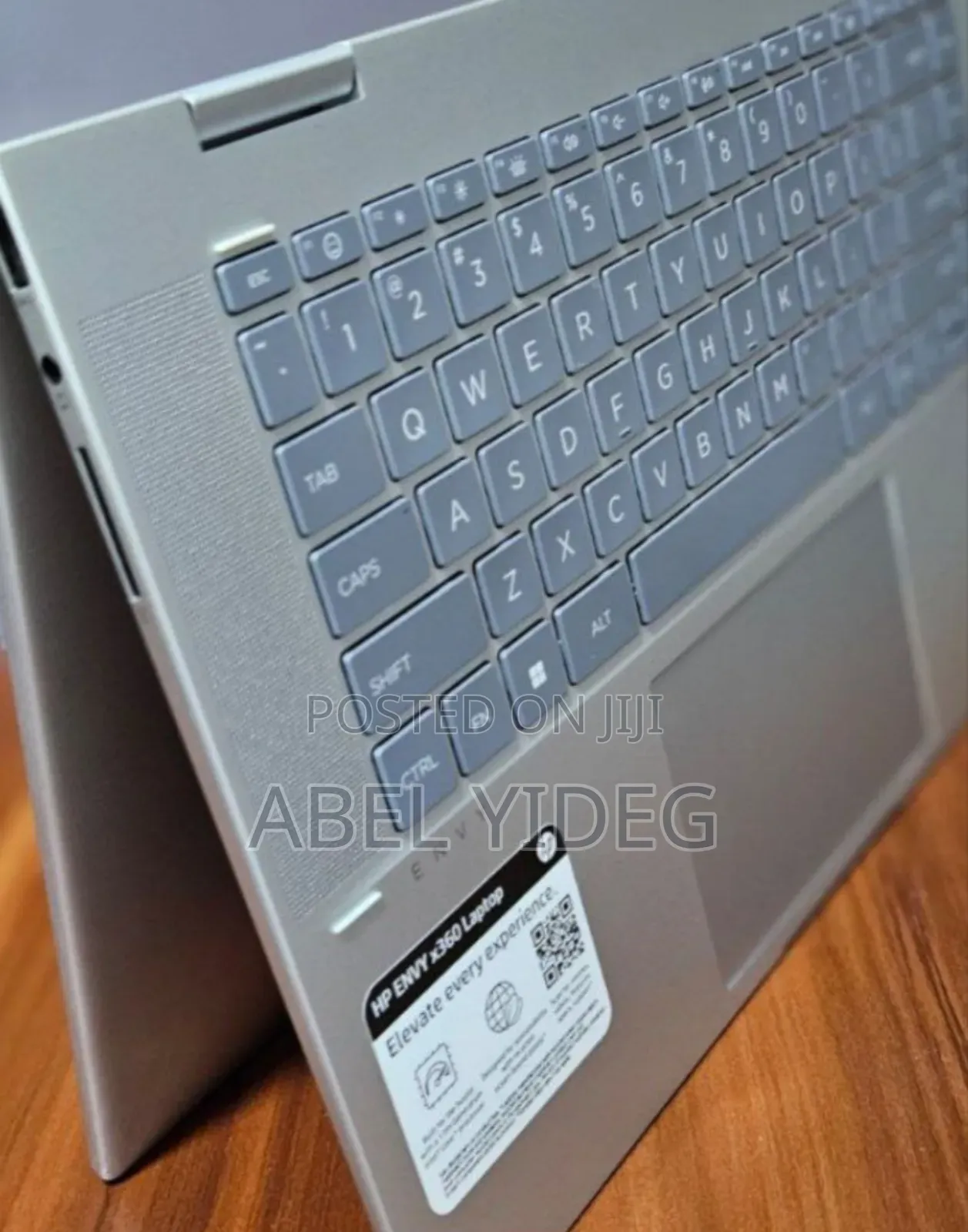 New Laptop HP Envy X360 8GB Intel Core I5 SSD 512GB