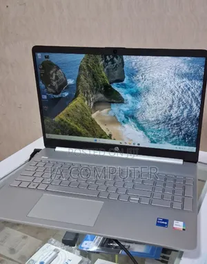 New Laptop HP Stream Notebook 16GB Intel Core I7 SSD 1T