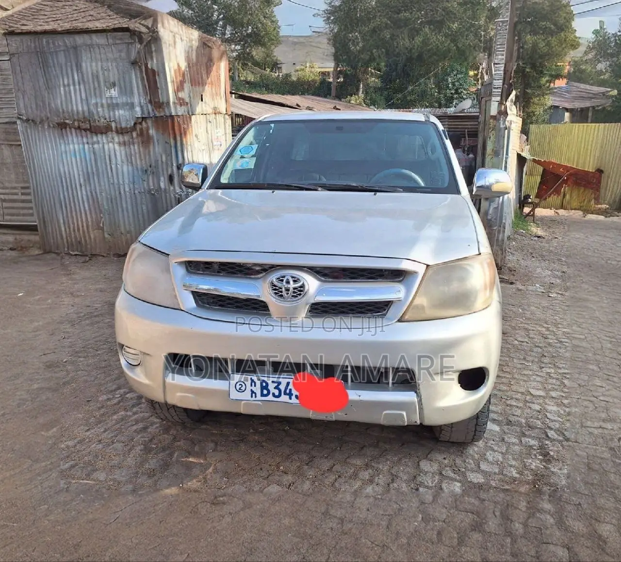 Toyota Hilux 2006 Gold