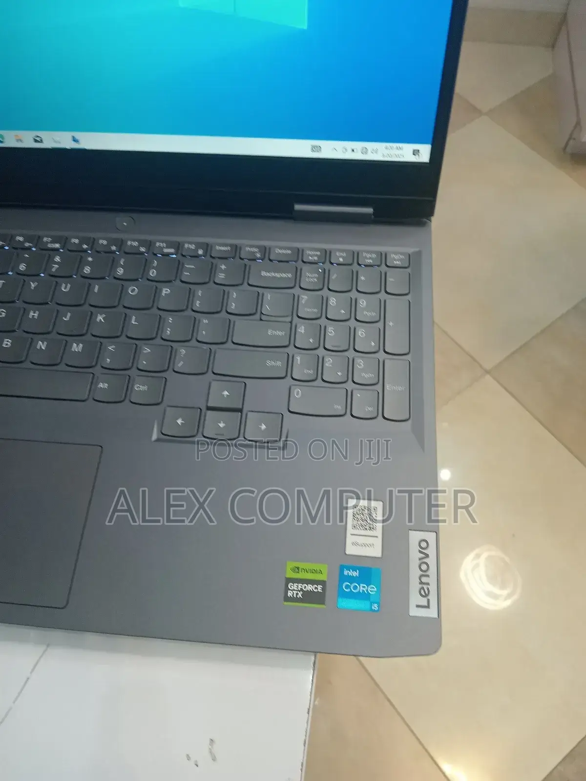 New Laptop Lenovo LOQ 15IRH8 16GB Intel Core I5 SSD 512GB