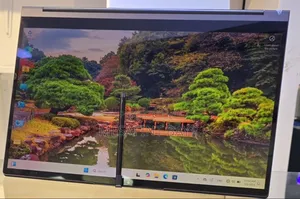 New Laptop Lenovo Yoga 330 16GB Intel Core I7 SSD 1T