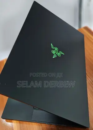 New Laptop Razer Blade 16GB Intel Core I7 SSD 512GB