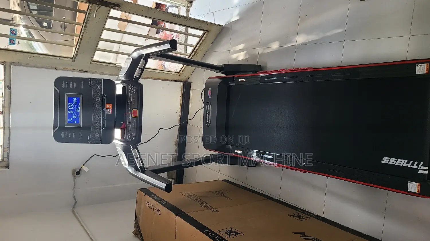 ዘመናዊ የመሮጫ ማሽን Miracle Fitness በቤቶ ስፖርት ለመስራት