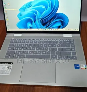New Laptop HP Envy X360 8GB Intel Core I5 SSD 512GB