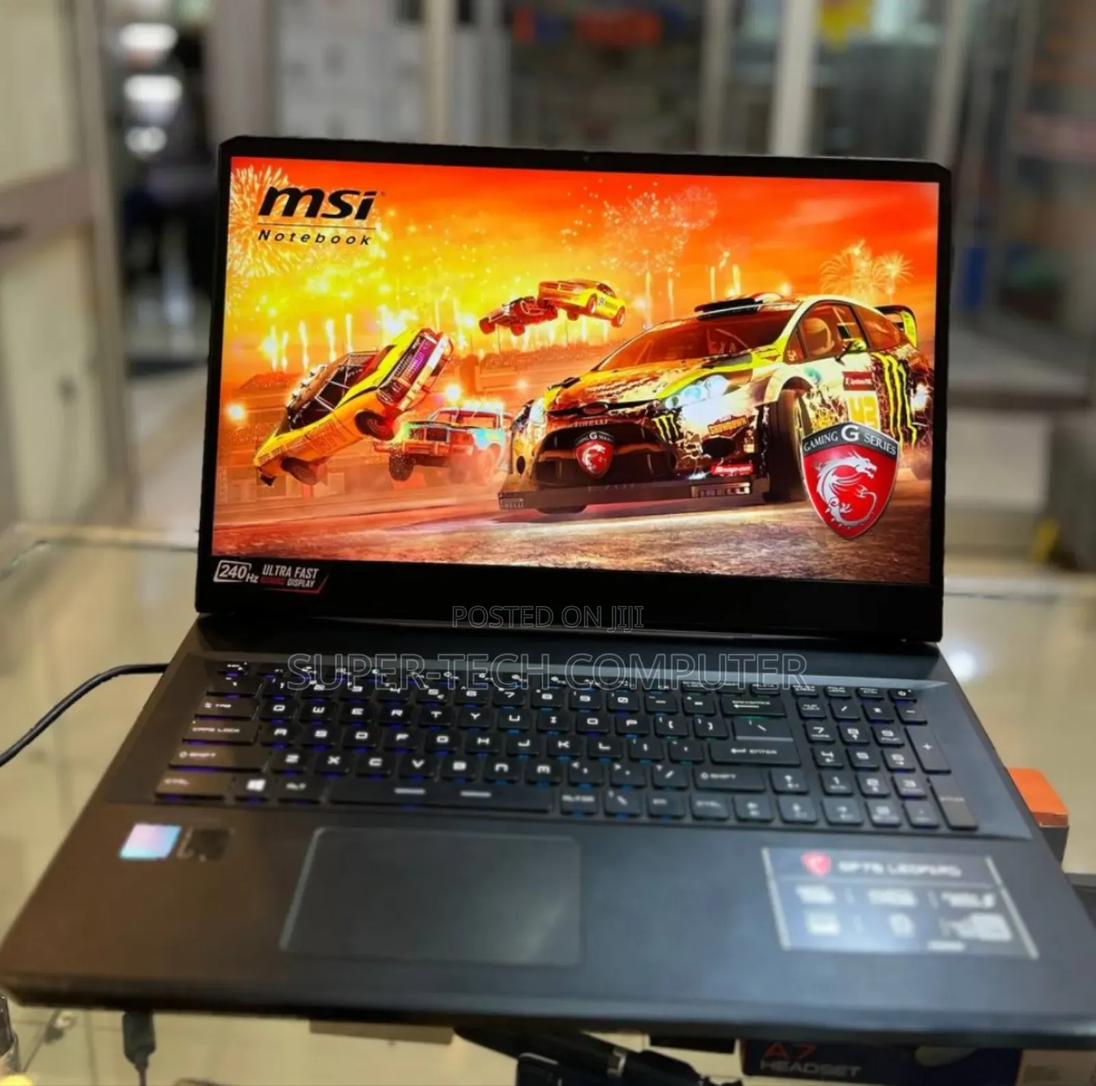 New Laptop MSI Katana GF76 16GB Intel Core I7 SSD 1T