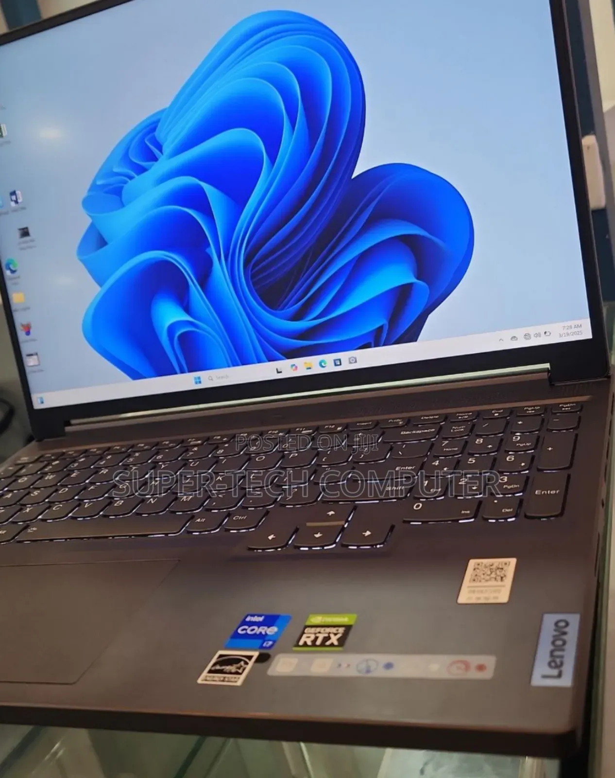 New Laptop Lenovo Legion Y520 16GB Intel Core I7 SSD 1T