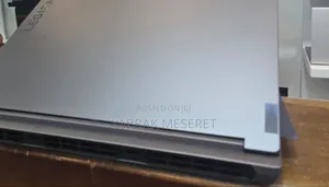 New Laptop Lenovo 32GB Intel Core I7 SSD 1T