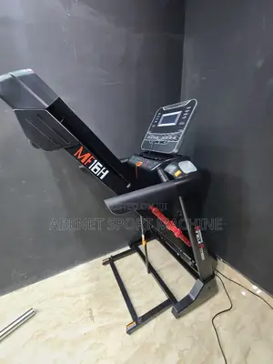 Photo - ዘመናዊ የስፖርት መሮጫ ማሽን በቤቶ ስፖርት ለመስራት