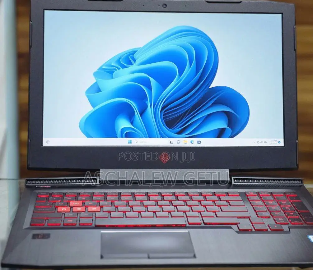 New Laptop HP Omen X 8GB Intel Core I7 SSD 128GB