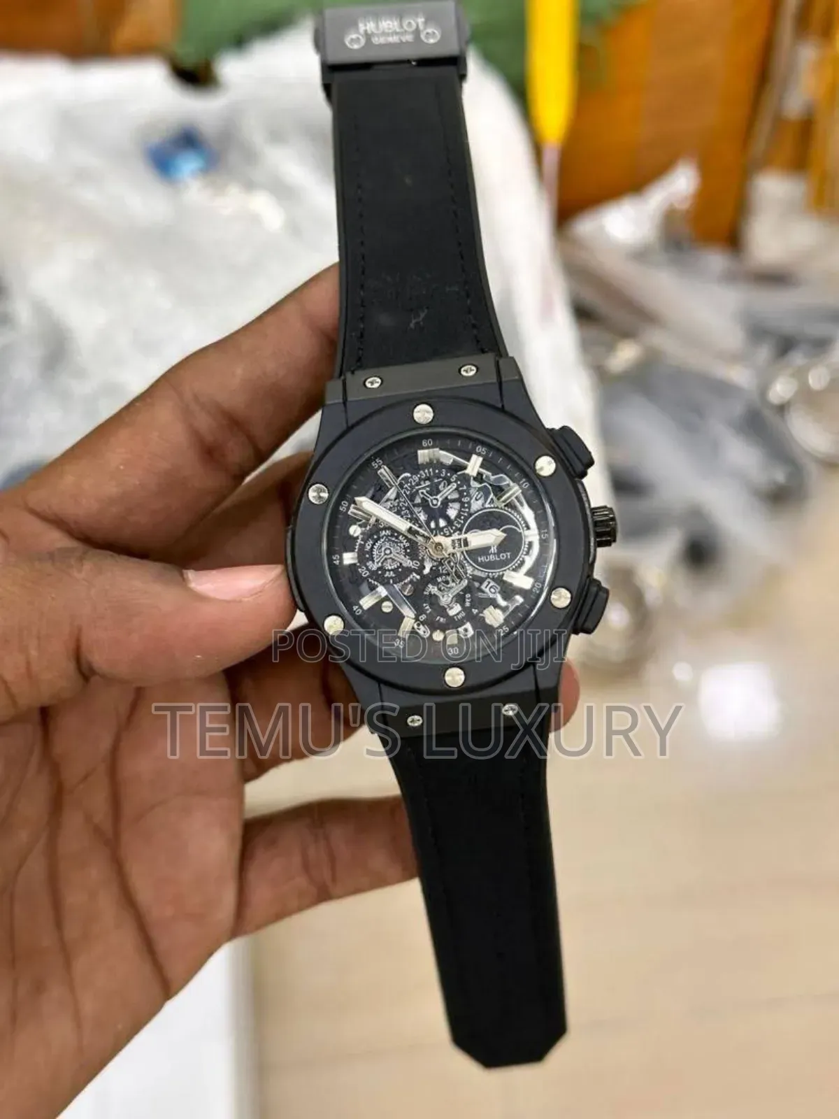 Hublot Quartz Watch for Men