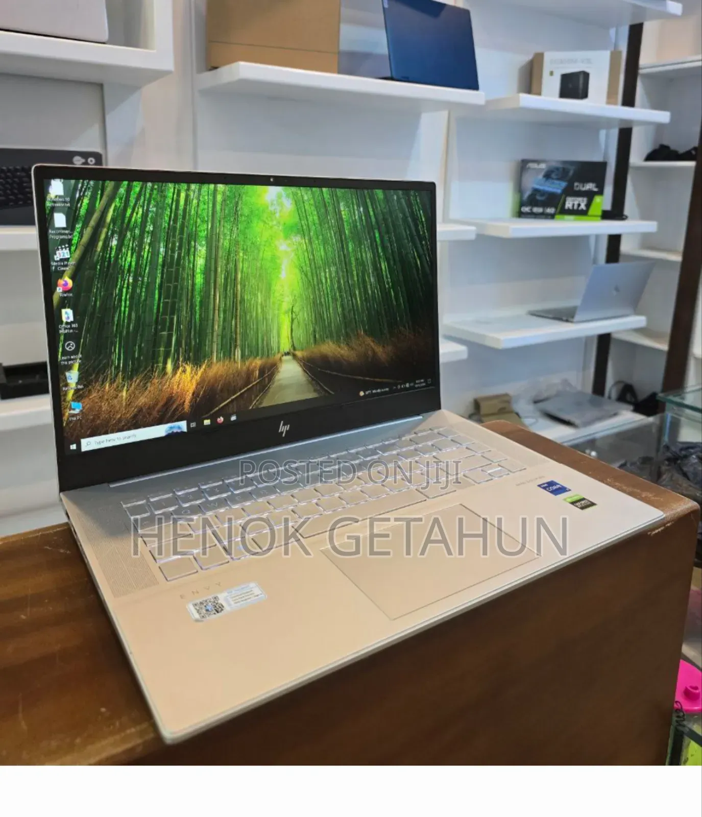 New Laptop HP Envy X360 16GB Intel Core I7 SSD 512GB