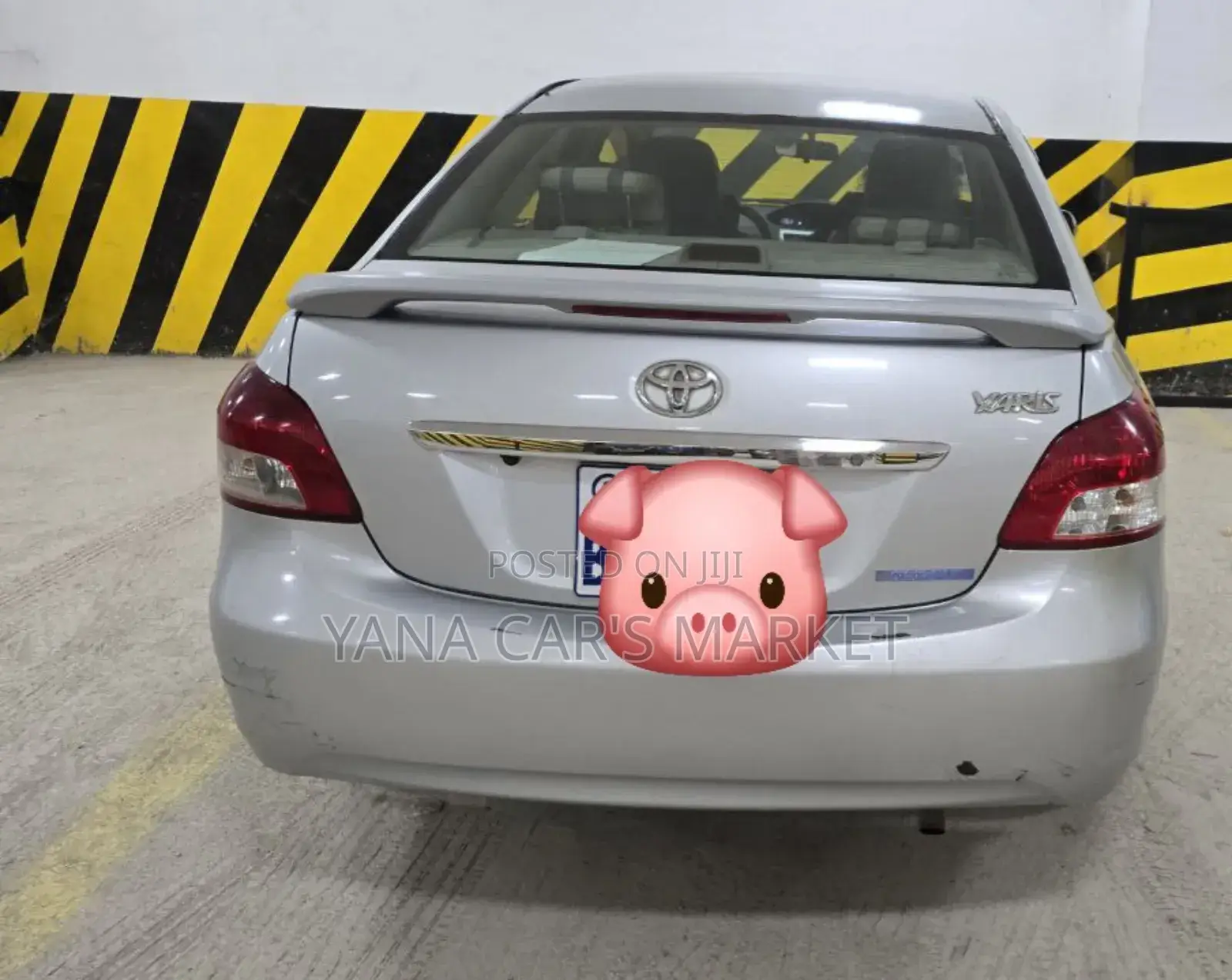 Toyota Belta 2010 Silver