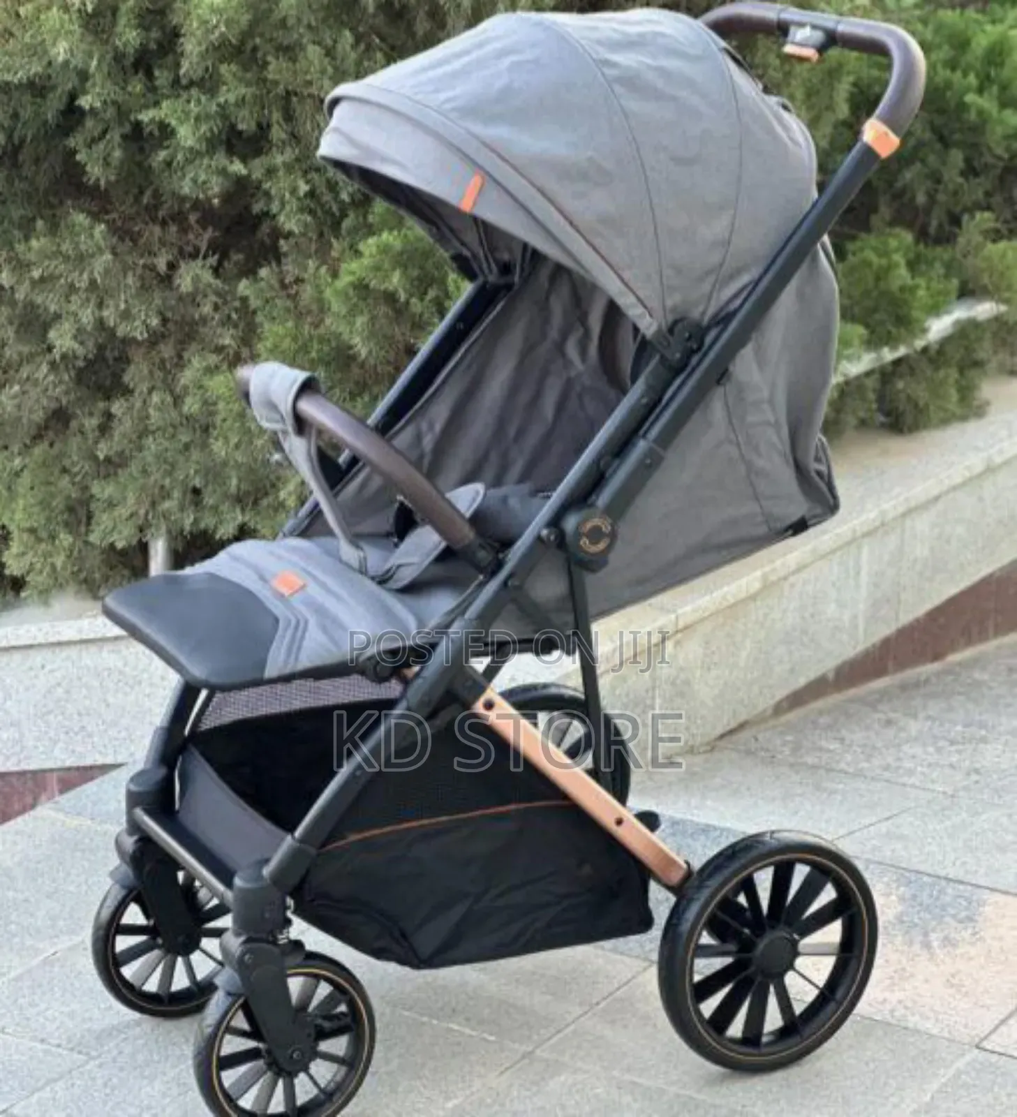 Luxury Baby Stroller Foldable and Adjustable for Comfort 