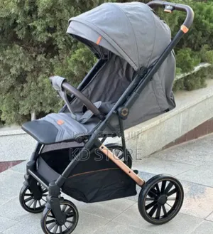 Luxury Baby Stroller Foldable and Adjustable for Comfort 