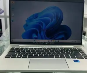 New Laptop HP EliteBook 840 G9 16GB Intel Core I5 SSD 512GB