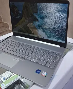 New Laptop HP Stream Notebook 16GB Intel Core I7 SSD 512GB