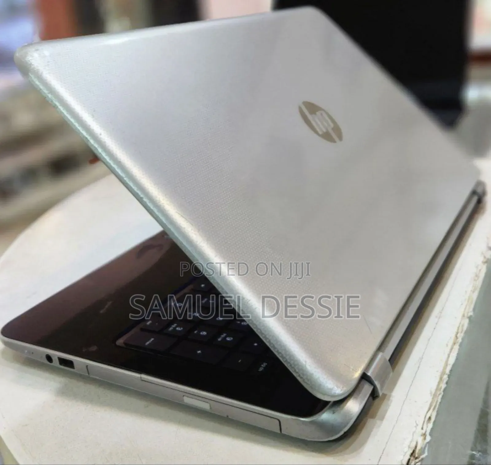 New Laptop HP Pavilion 15 8GB AMD A10 HDD 1T