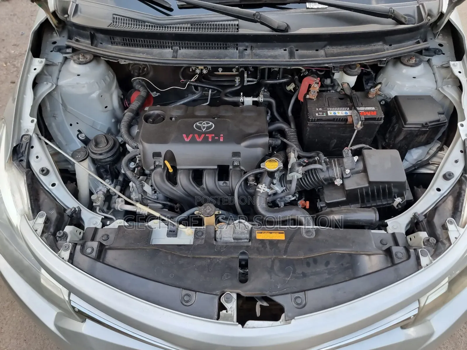 Toyota Yaris 2014 Silver