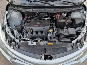 Toyota Yaris 2014 Silver