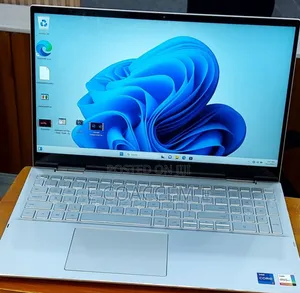 New Laptop Dell 16GB Intel Core I7 SSD 512GB