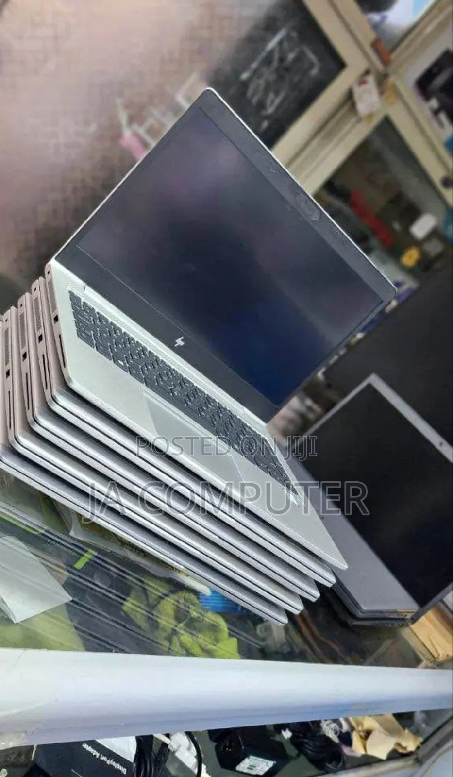 New Laptop HP EliteBook 840 G5 16GB Intel Core I5 SSD 512GB