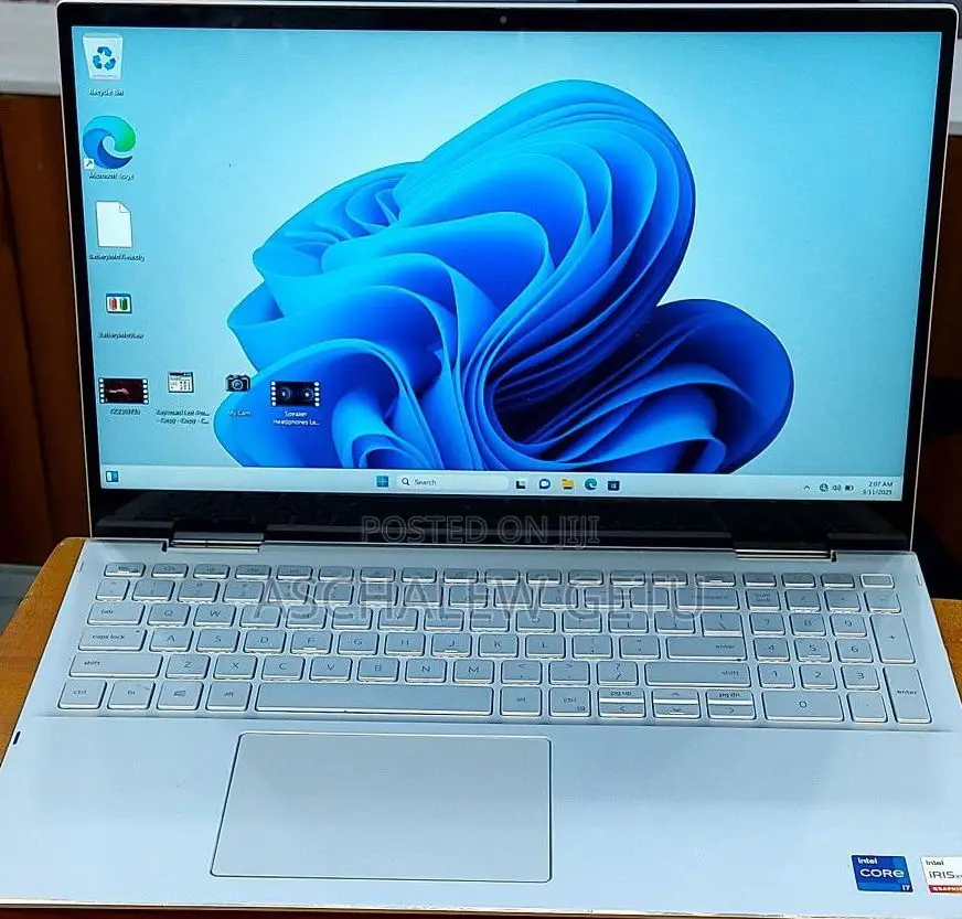 New Laptop Dell Inspiron 15 7566 16GB Intel Core I7 SSD 512GB