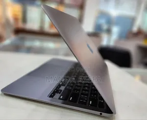 New Laptop Apple MacBook Air 8GB Intel Core I3 SSD 256GB