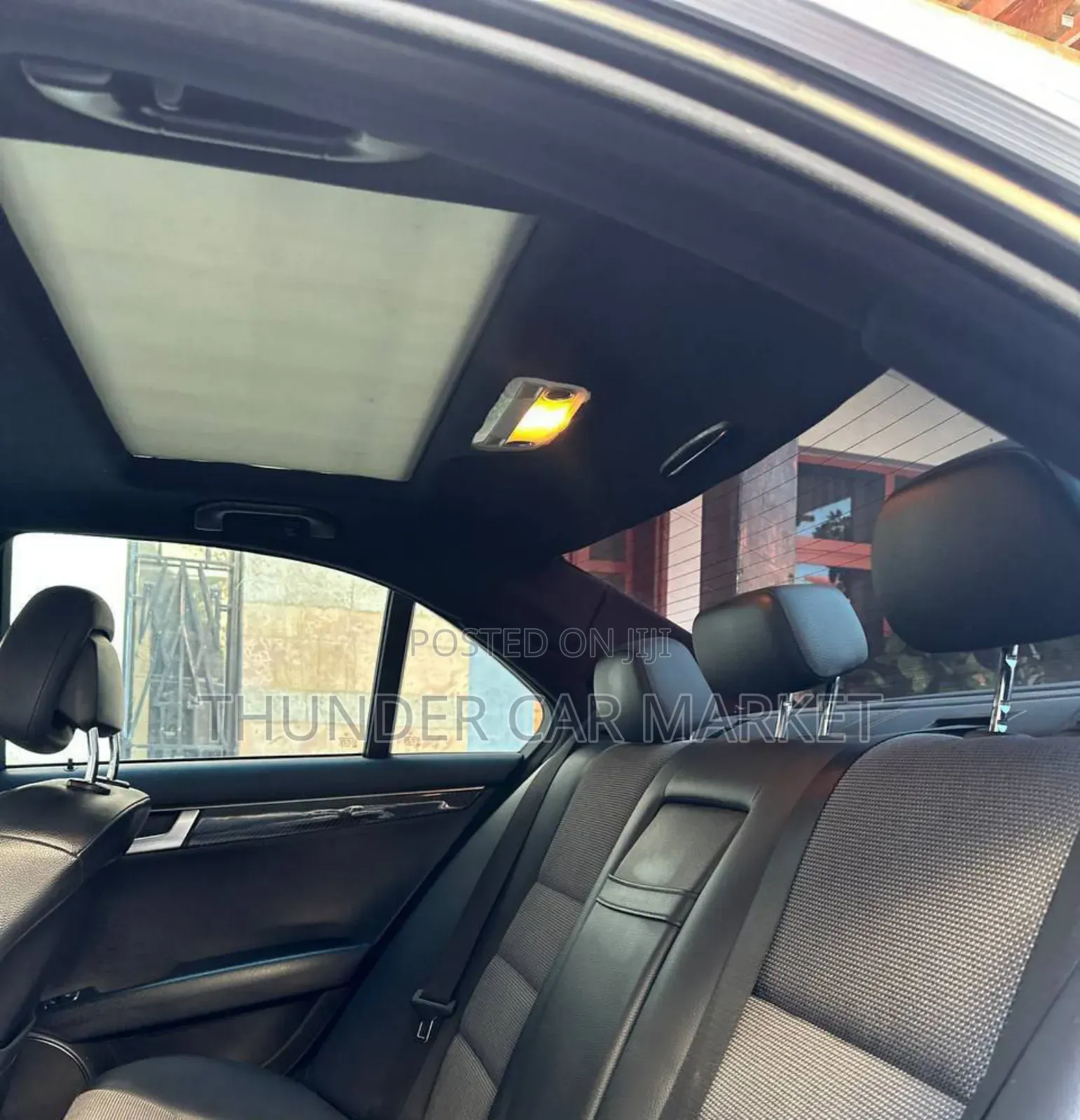 Mercedes-Benz C200 2014 Black