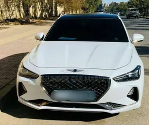 Photo - Genesis G70 2018 White