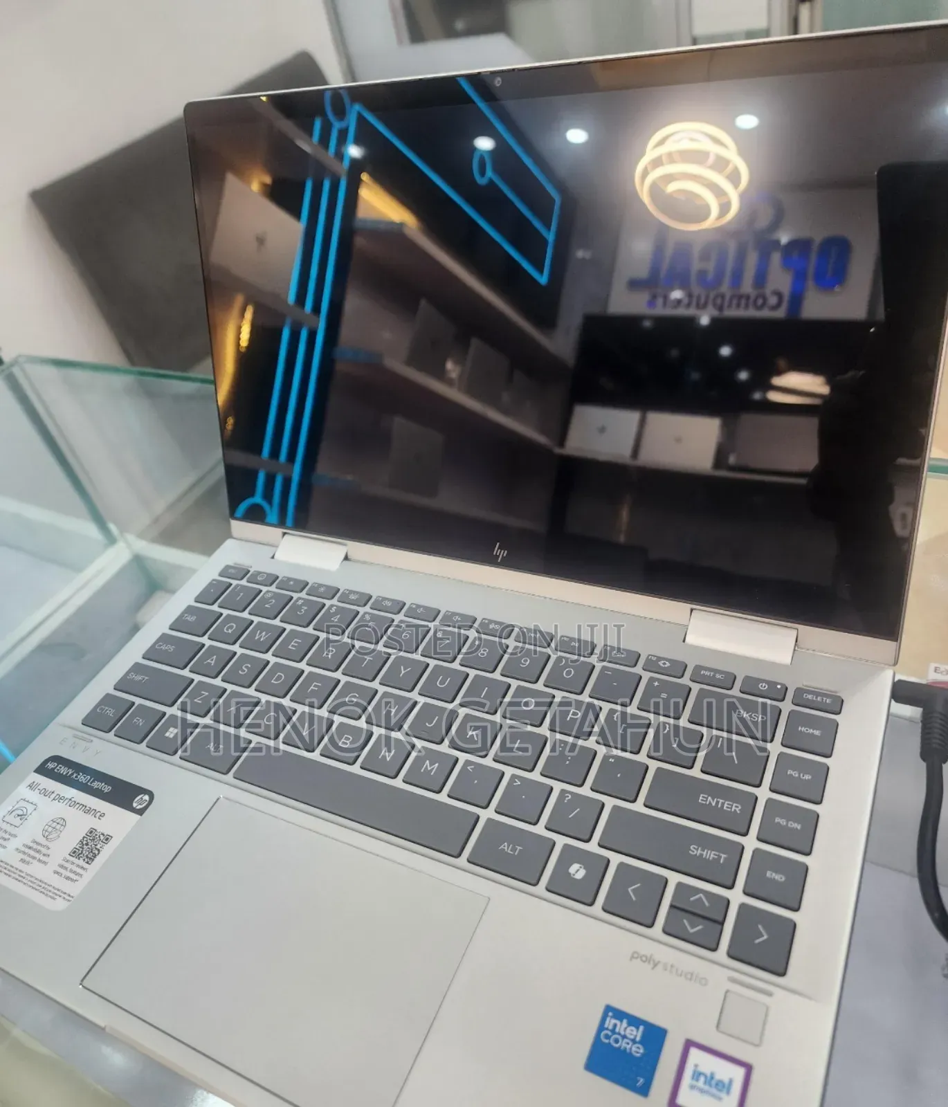 New Laptop HP Envy X360 16GB Intel Core I7 SSD 1T