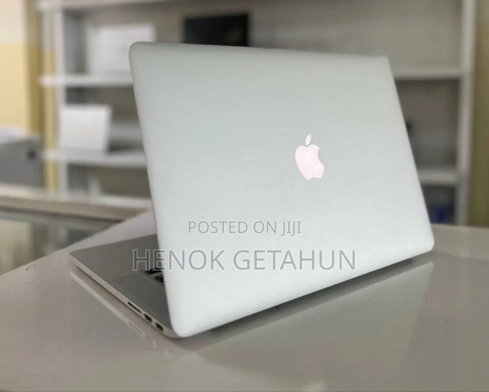 New Laptop Apple MacBook Pro 2015 16GB Intel Core I7 SSD 512GB