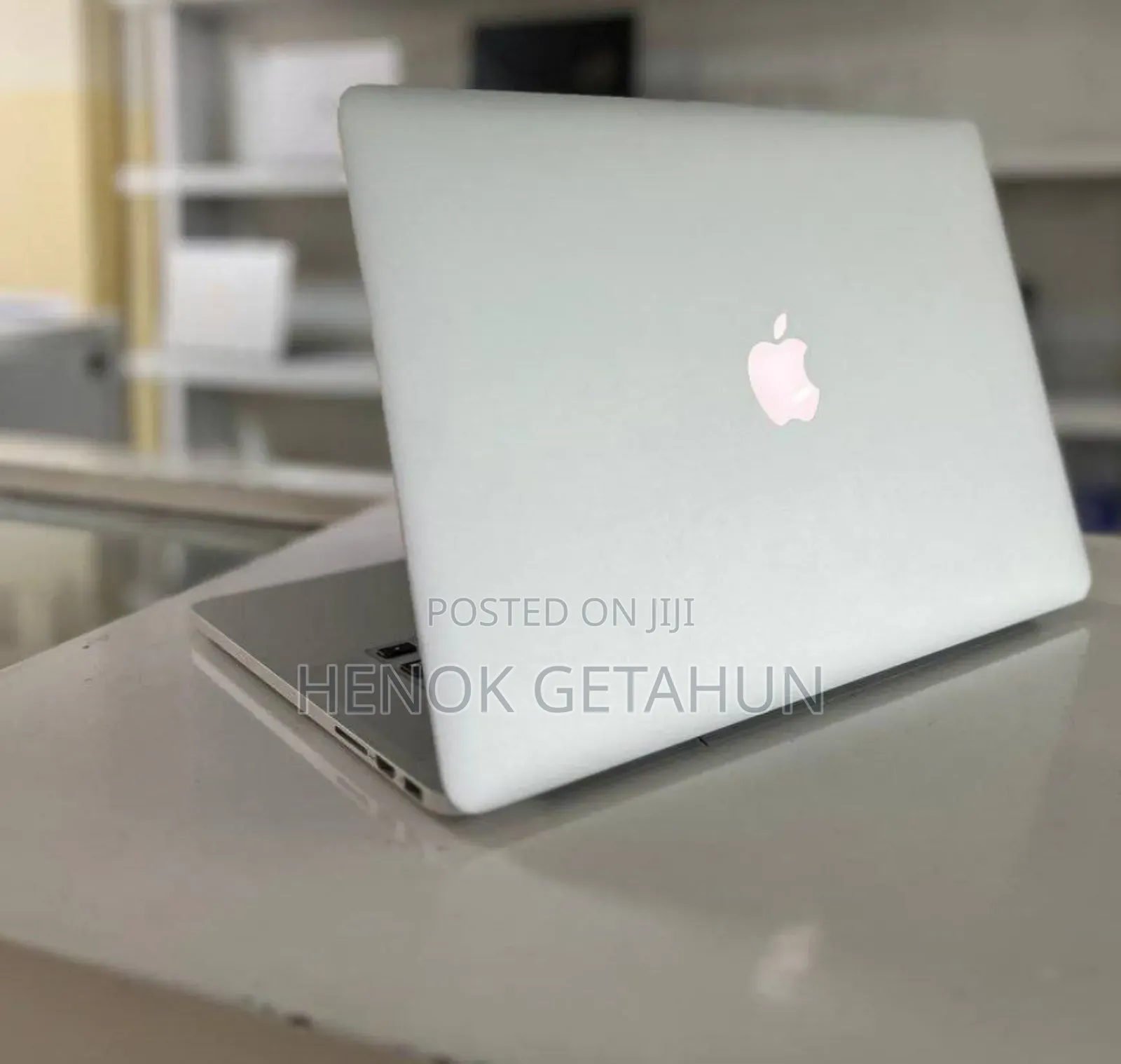 New Laptop Apple MacBook Pro 2015 16GB Intel Core I7 SSD 512GB
