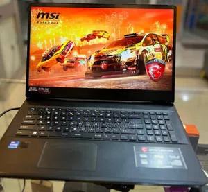 New Laptop MSI GP75 Leopard 16GB Intel Core I7 SSD 1T