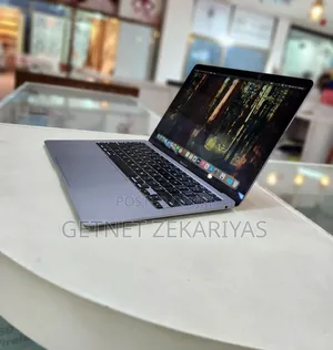 New Laptop Apple MacBook Air 2020 8GB Intel Core I3 SSD 256GB