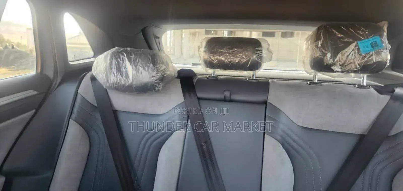 Volkswagen ID.4 2023 Gray