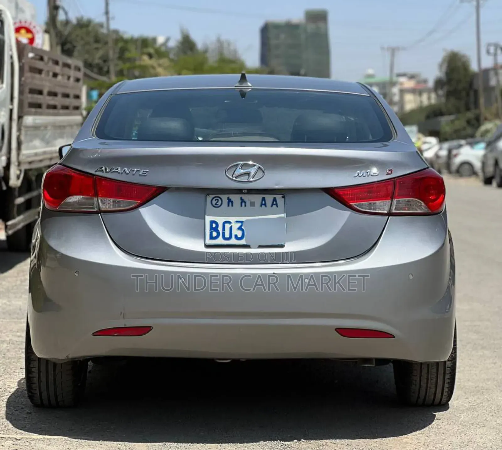 Hyundai Avante 2012 Silver