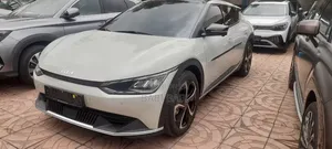 New Kia EV9 2024 White