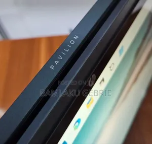 New Laptop HP Pavilion 15 8GB Intel Core I3 SSD 256GB