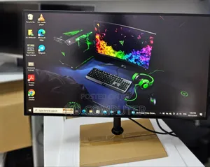 Photo - Lenovo Monitor 27 Inch