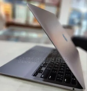 New Laptop Apple MacBook Air 2020 8GB Intel Core I3 SSD 256GB