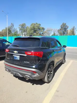 Photo - Chevrolet Captiva 2021 Black