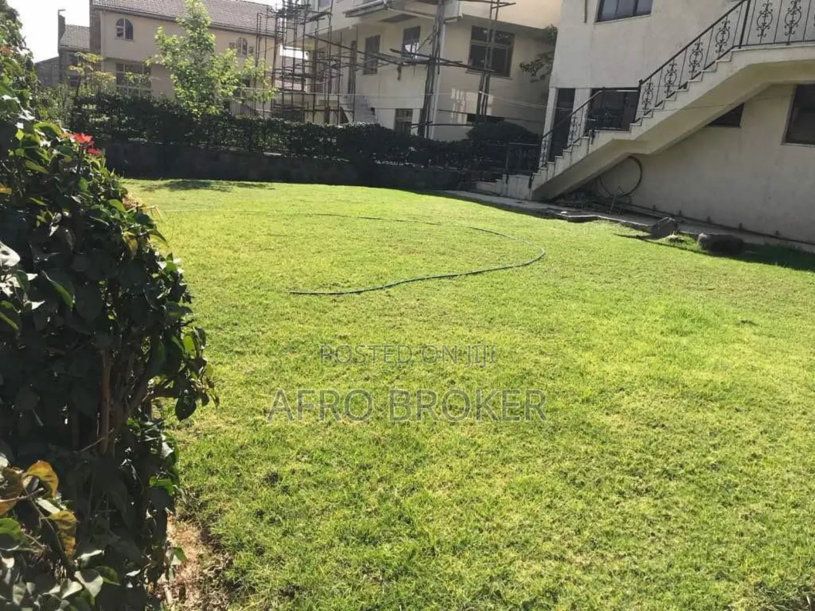 Furnished 8bdrm House in Compound, Akaky Kaliti for sale