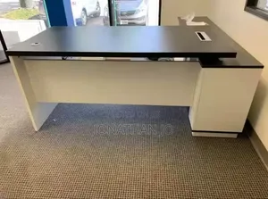 Big Big Discount Manager Table