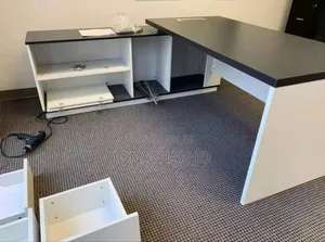 Big Big Discount Manager Table