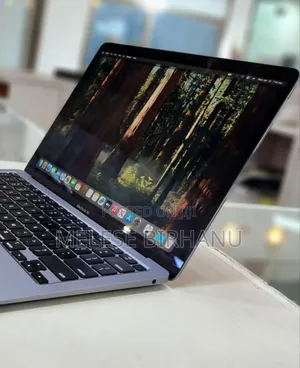 Photo - New Laptop Apple MacBook Air 8GB Intel Core I3 SSD 256GB