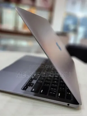 New Laptop Apple MacBook Air 8GB Intel Core I3 SSD 256GB