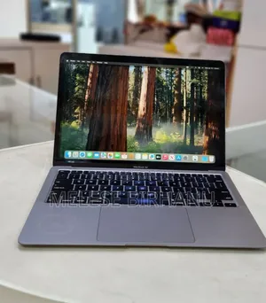 New Laptop Apple MacBook Air 8GB Intel Core I3 SSD 256GB